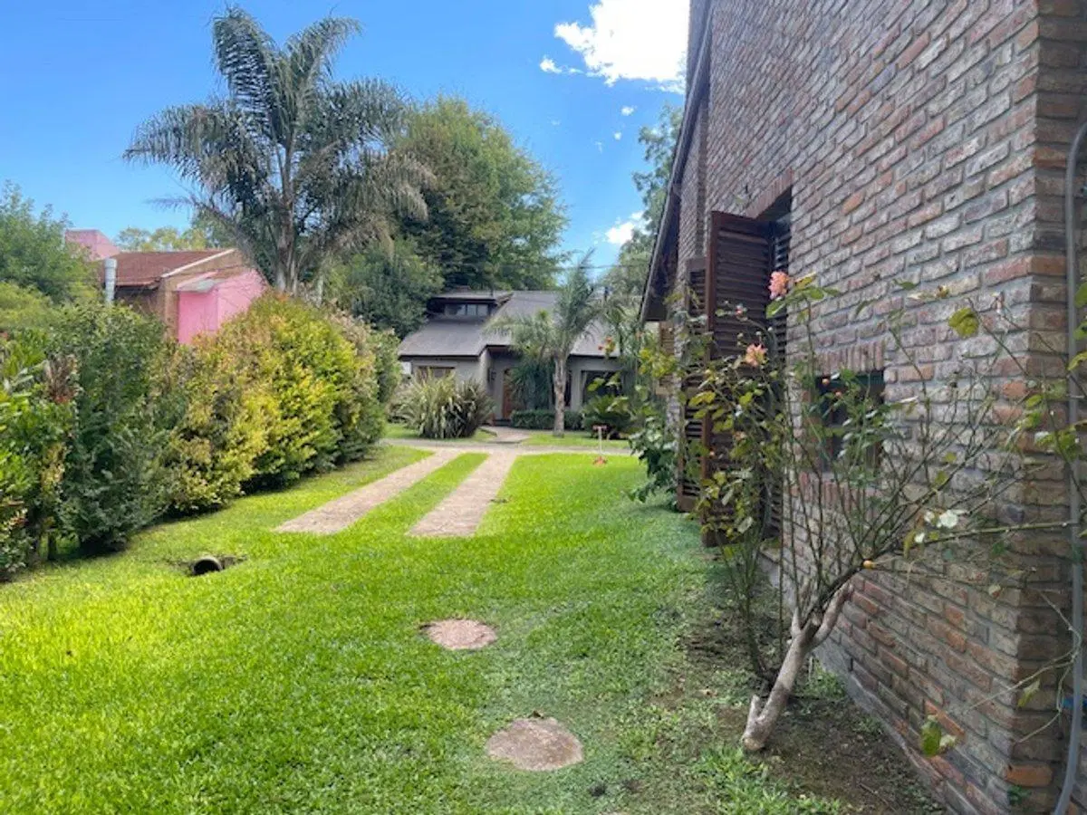 Venta casa Country Club Los Troncos  3 Ambientes 3