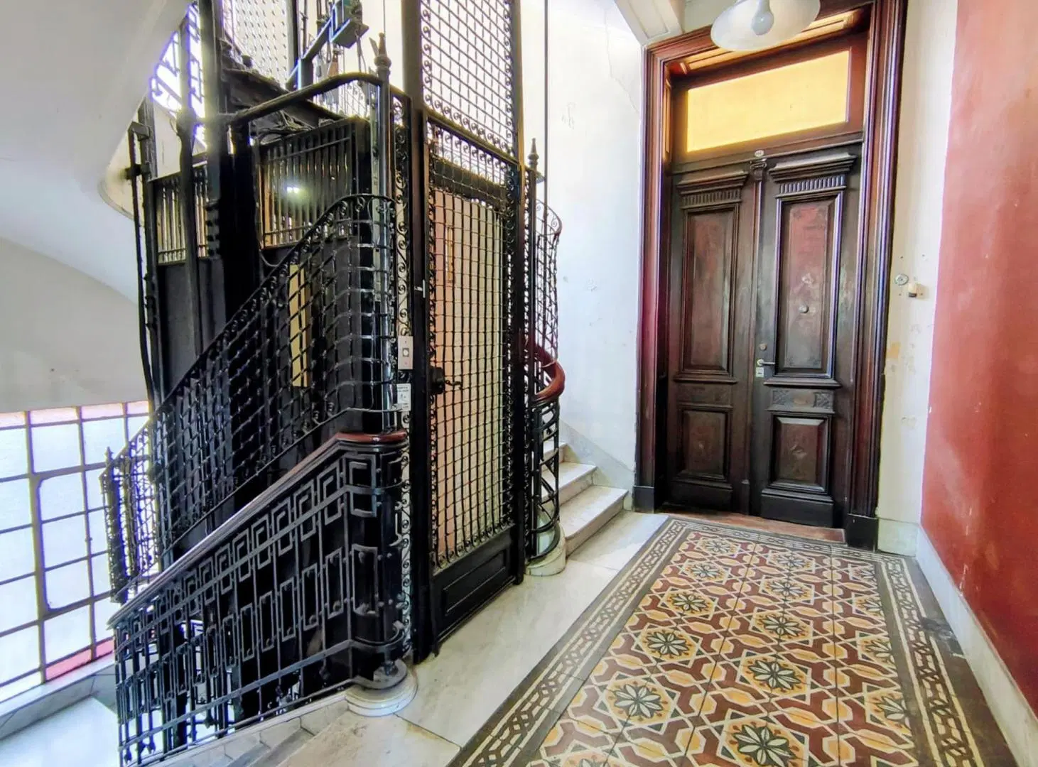 VENTA DEPARTAMENTO 2 AMBIENTES CON PATIO BALVANERA 2