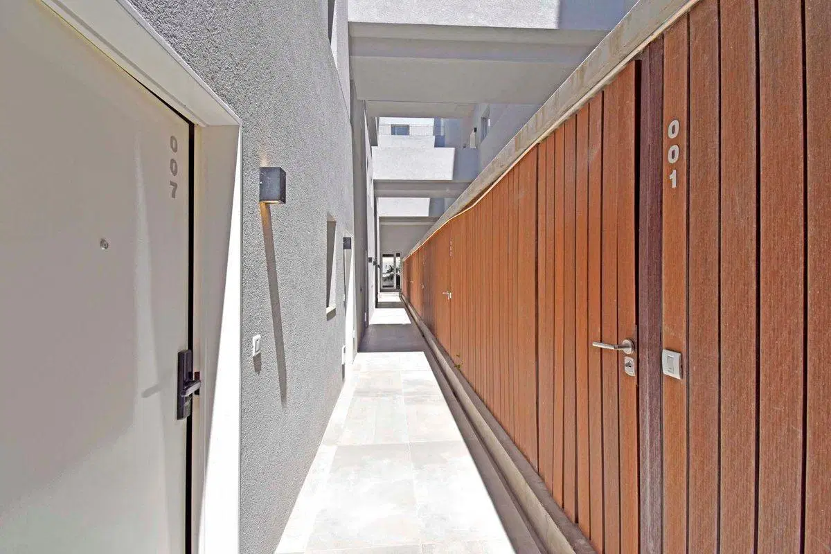 Duplex con jardin propio y cochera 4
