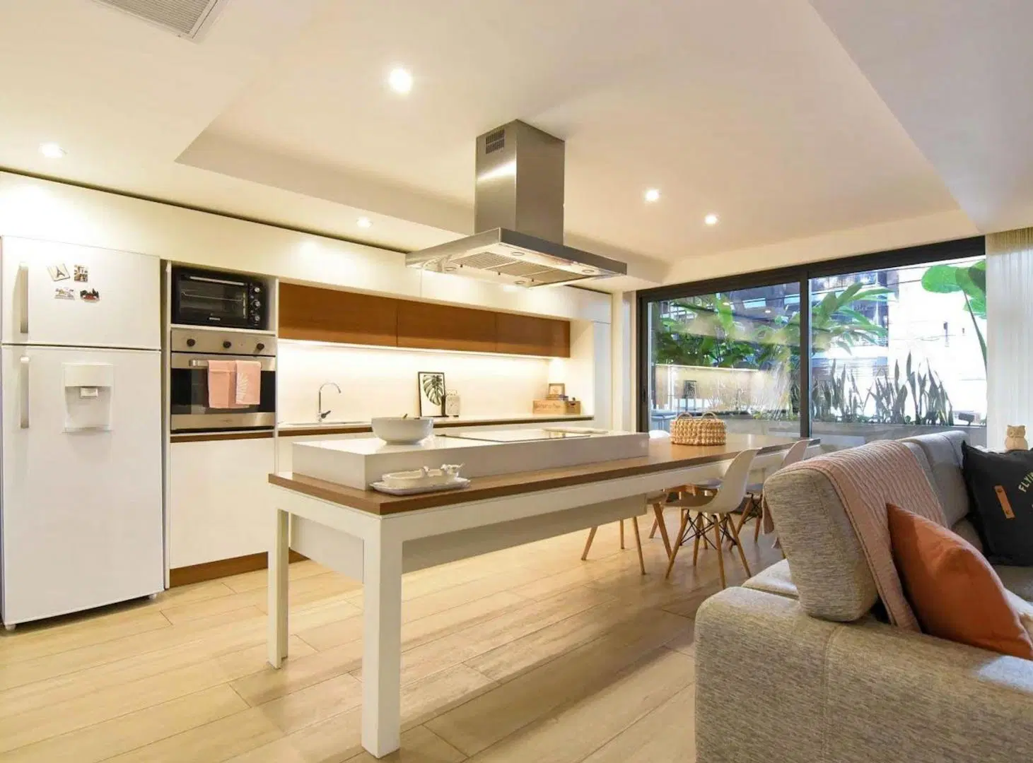 Venta Piso 3 Ambientes | 2 suites | Cochera| Azcuy 2
