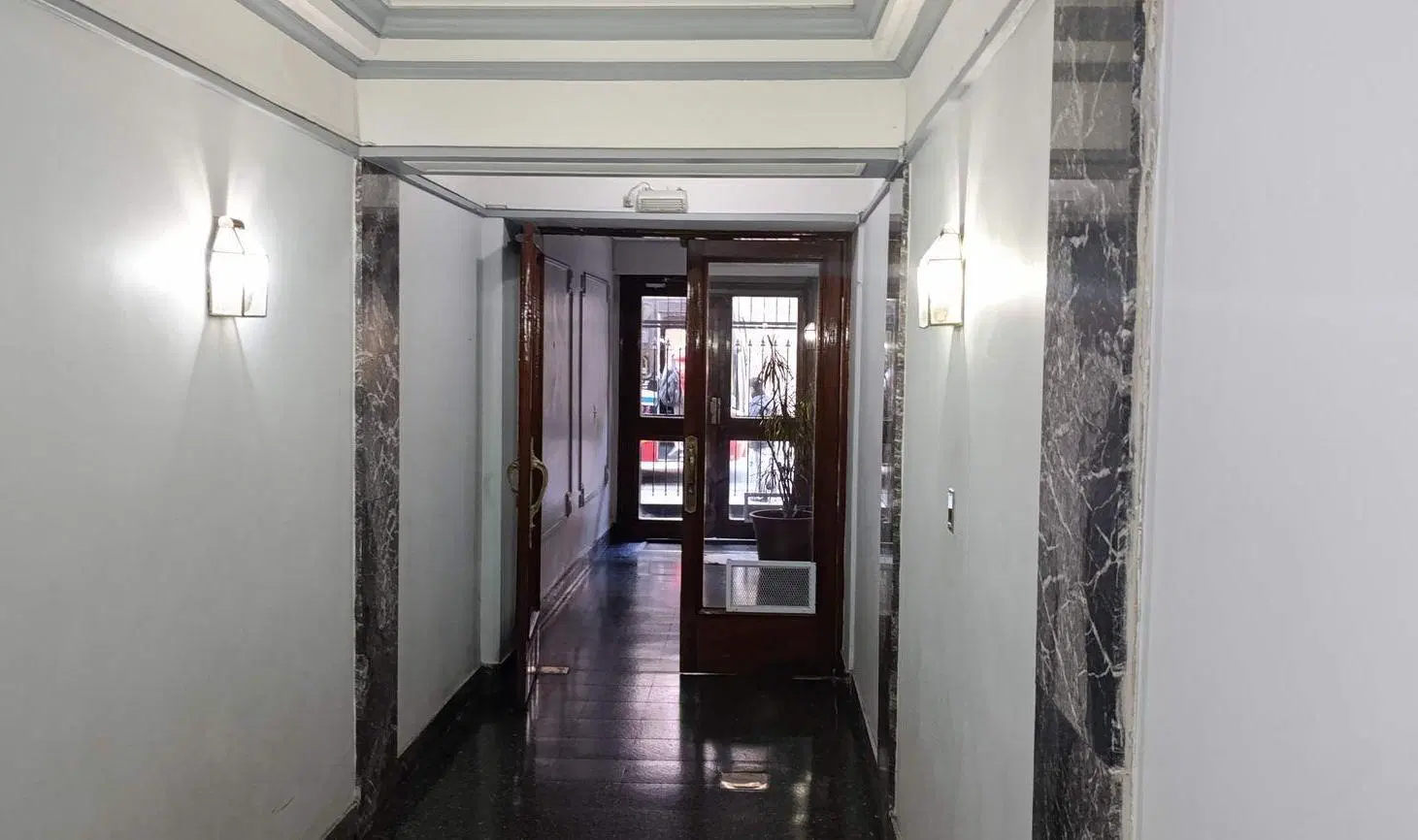 Venta monoambiente divisible APTO PROFESIONAL 8