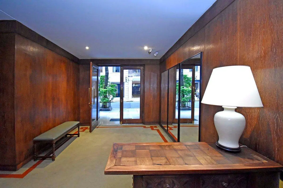 VENDO DEPARTAMENTO RECOLETA 5 AMBIENTES FRENTE 5