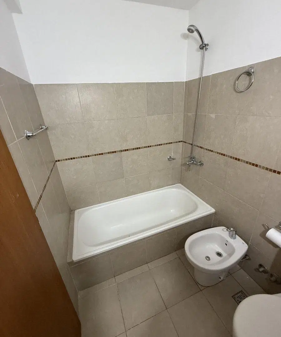 Venta monoambiente con cochera y balcon!!! 8