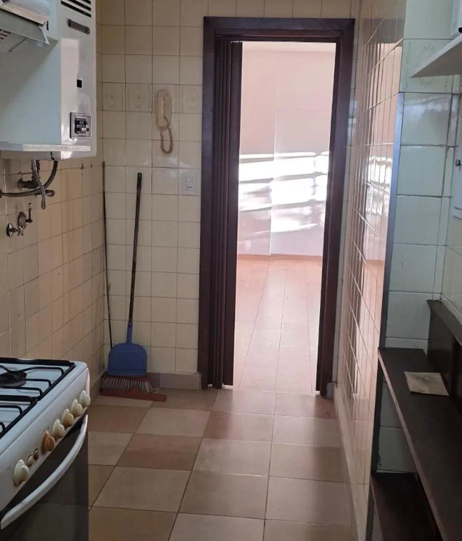Alquile 4 ambientes con lavadero y jardin 2