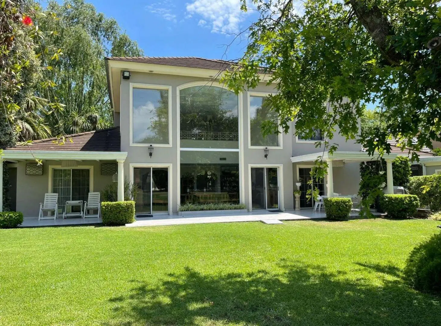 Una Casa Pensada para Disfrutar Cada Espacio 3