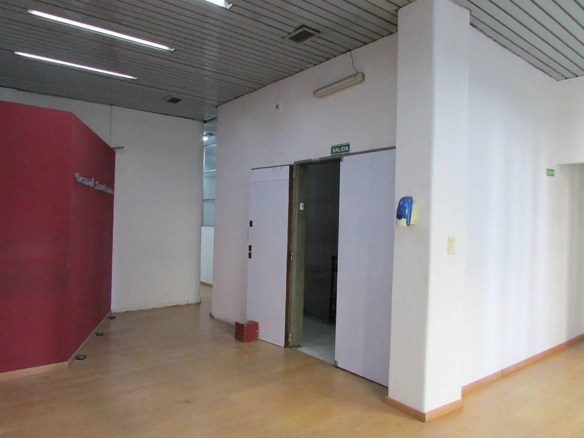 ALQUILER OFICINA COMERCIAL 3