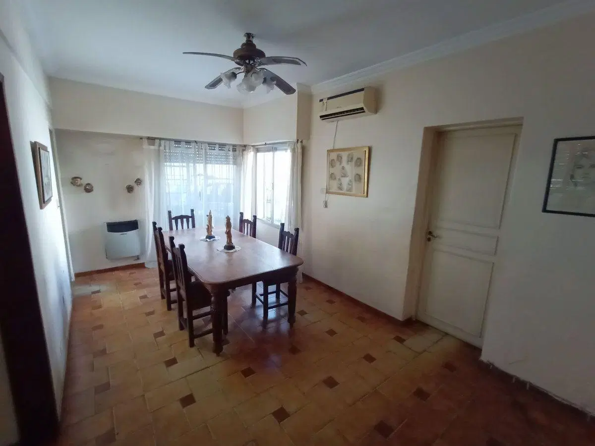 VENTA CASA 5 AMBIENTES AVELLANEDA SARANDI 8