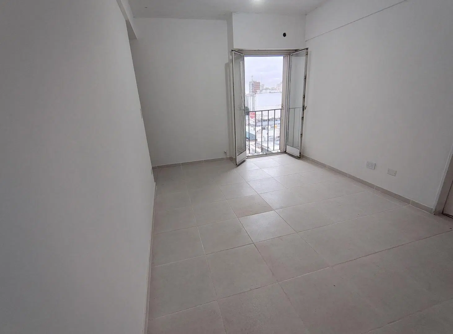 ALQUILER DEPARTAMENTO 2 AMBIENTES EN LOMAS ZAMORA 3