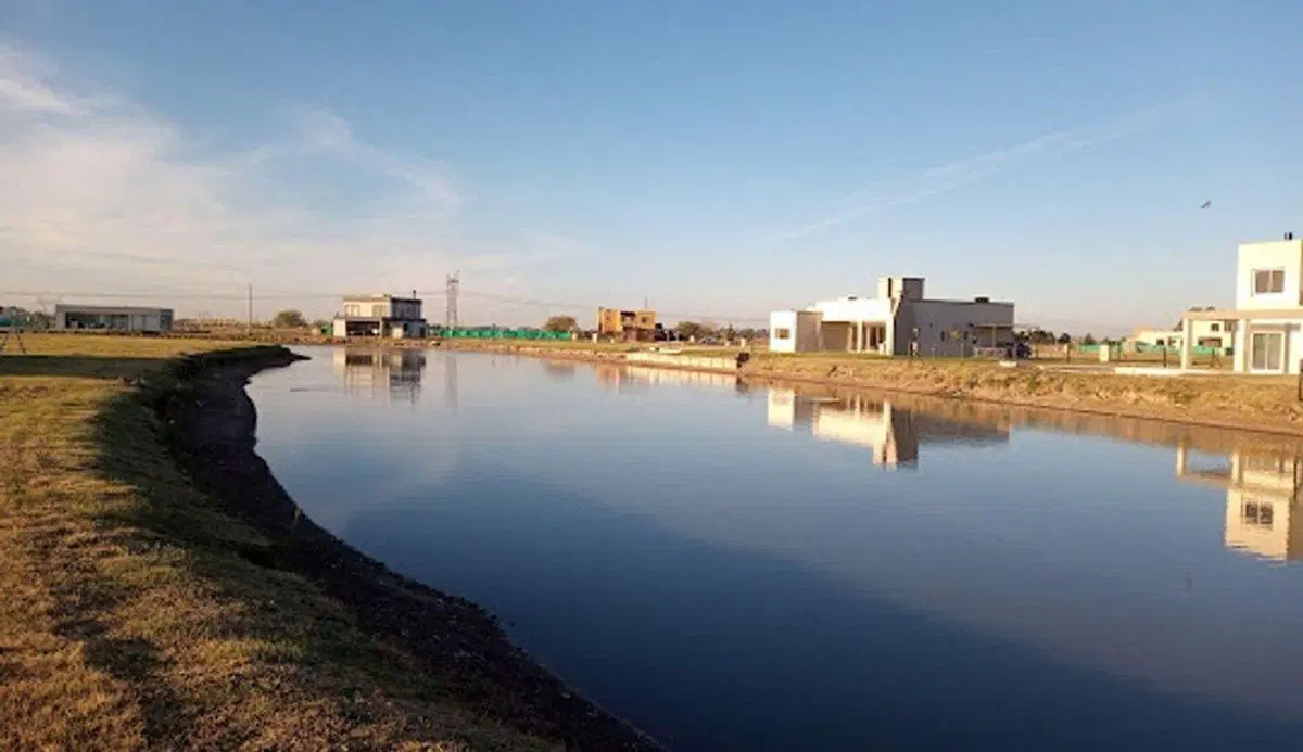 Venta lote en isla a la laguna. La Alameda Canning 4