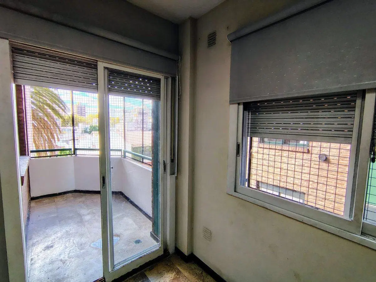 VENTA DEPARTAMENTO 4 AMBIENTES TORRE LUMINOSO! 3