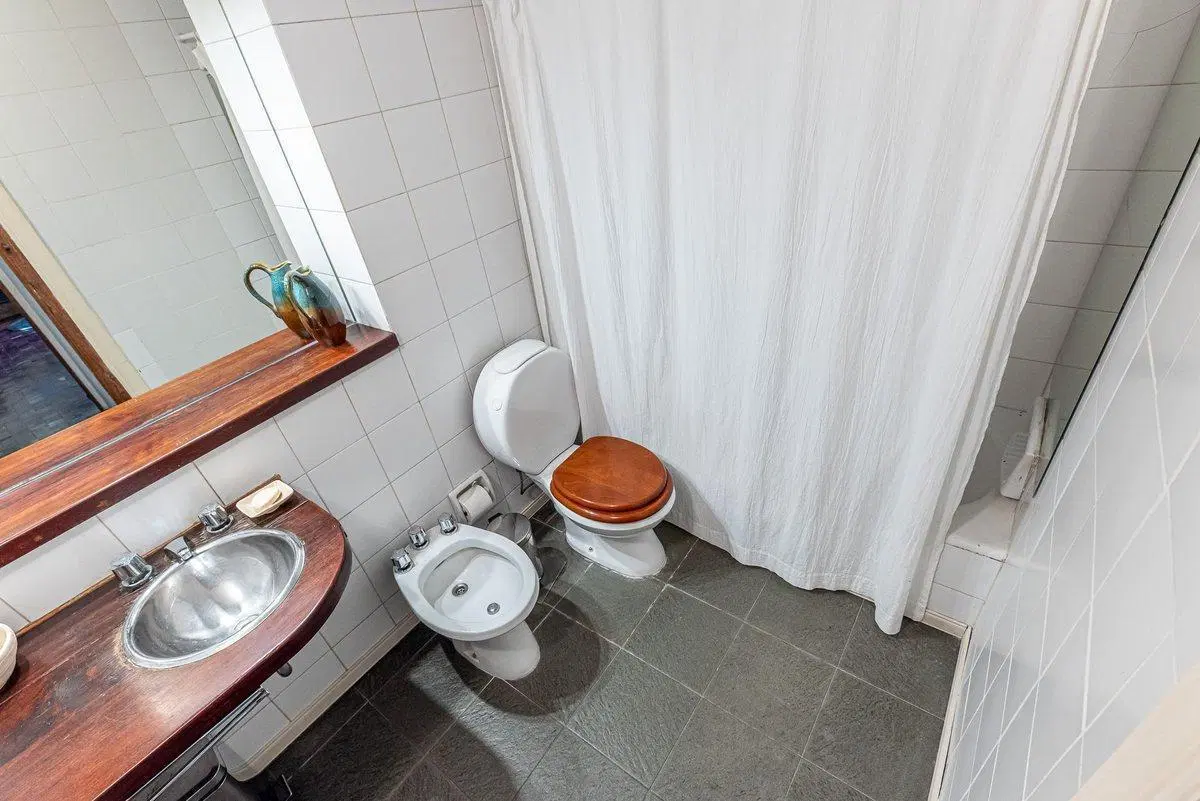 VENTA V CRESPO ESPECTACULAR CASA 300 M2 2 PLANTAS 8
