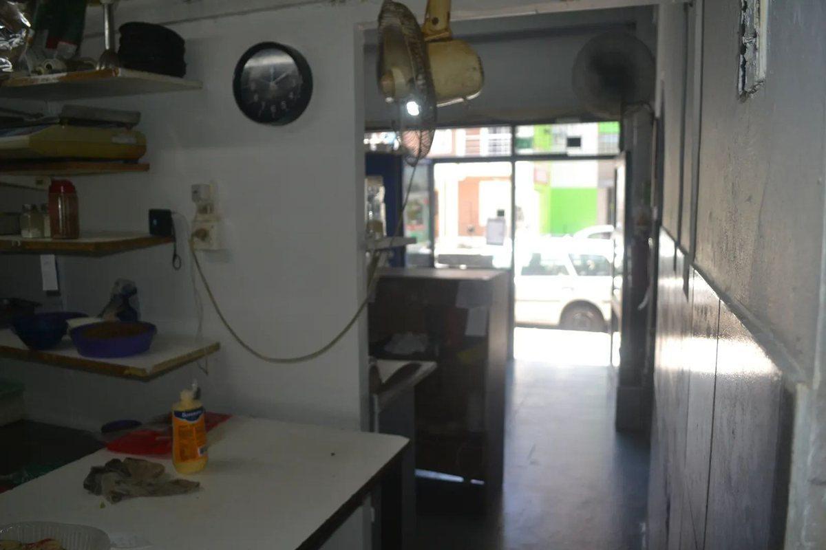 Foto de LOCAL AMPLIO EN VILLA MAIPU, imagen 2