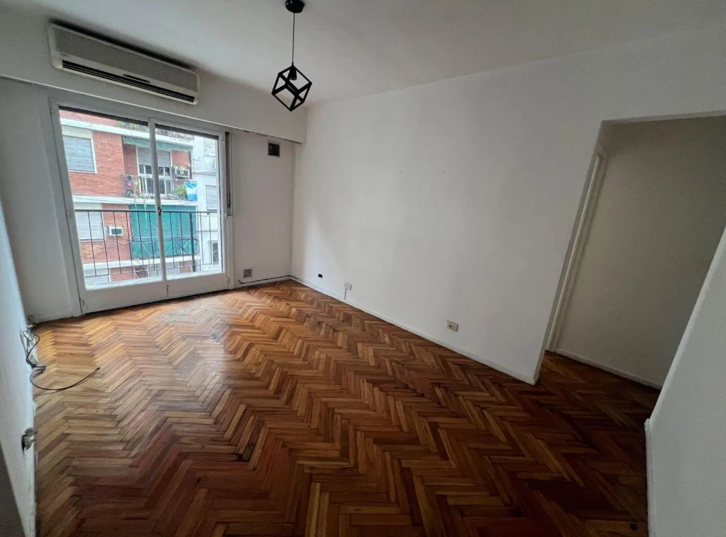 VENTA DOS AMBIENTES APTO PROFESIONAL CON BALCON 5