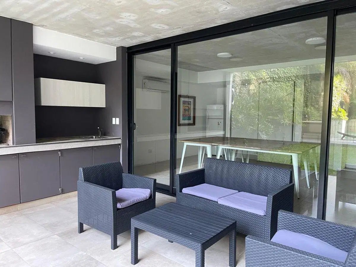 Alquiler 2 Ambientes LUMINOSO Dormitorio en Suite 2
