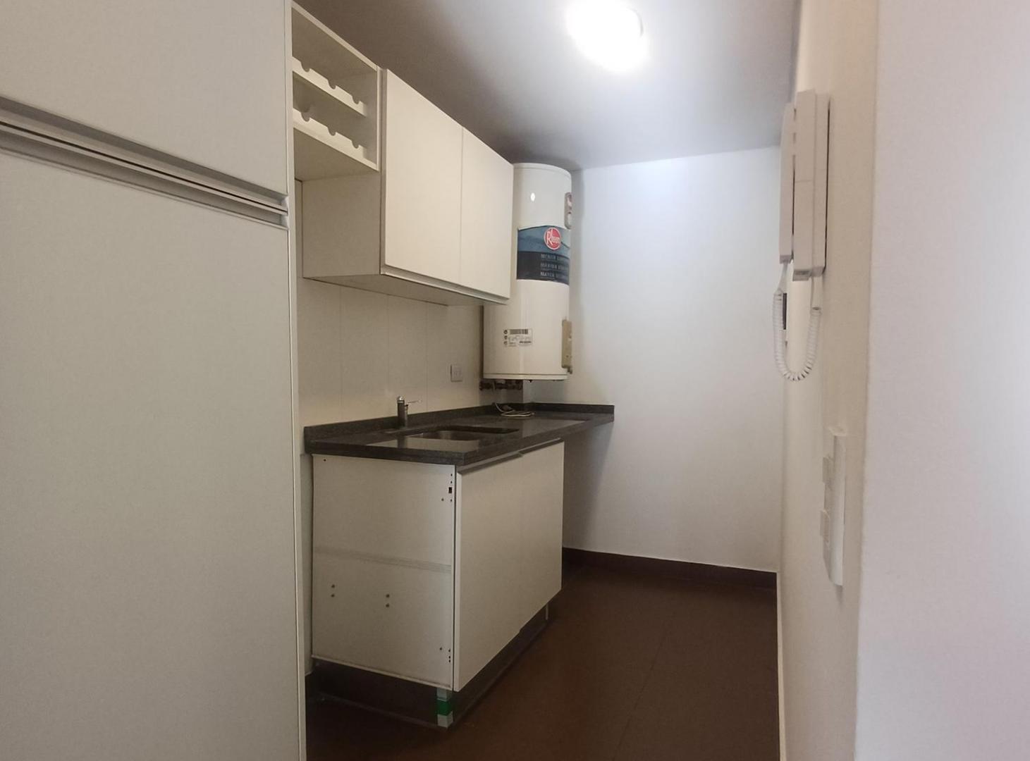 Foto de ALQUILER AMPLIO 3 AMBIENTES CON EXPENSAS INCLUIDAS, imagen 4