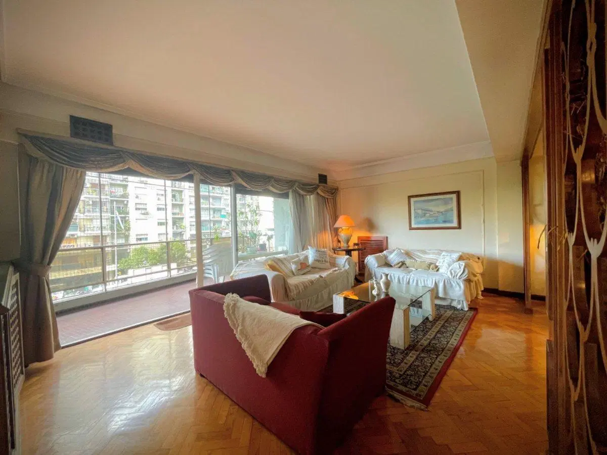 Venta semipiso de categoria Caballito 2