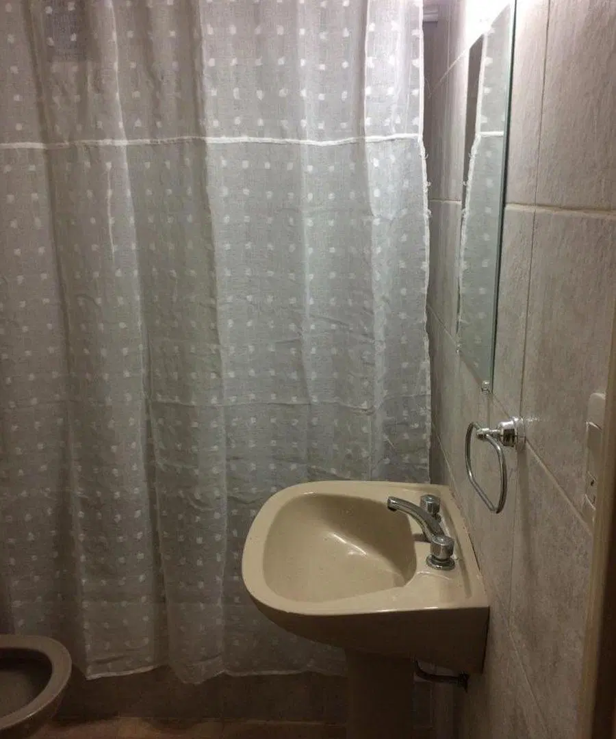 IMPECABLE MONOAMBIENTE EN LA MEJOR ZONA! 1