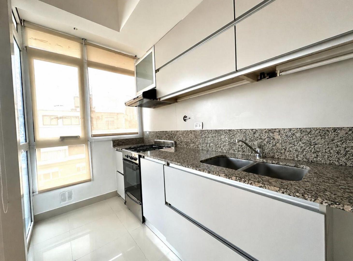 Foto de Semipiso de 2 ambientes con balcón y amenities, imagen 2