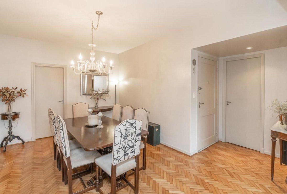 Foto de Venta departamento refaccionado - 5 ambientes, imagen 2