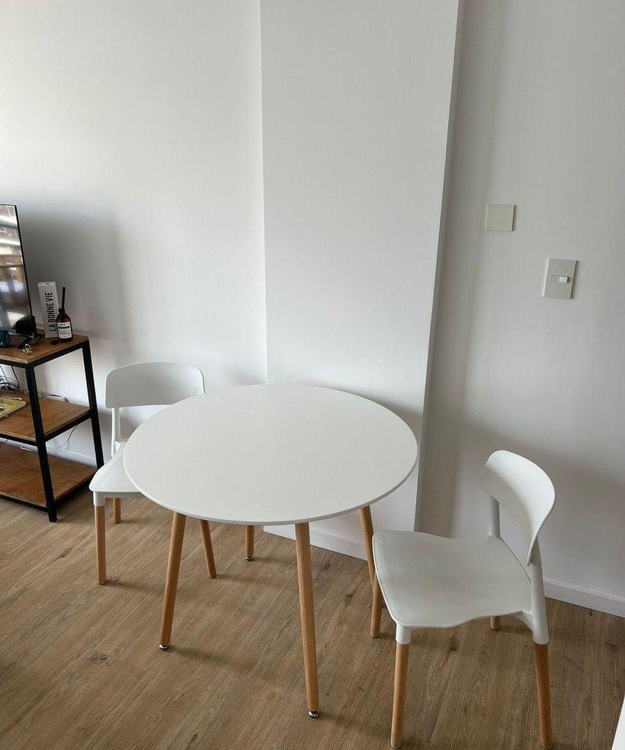 Foto de Alquiler Monoambiente muy luminoso piso 12, imagen 2