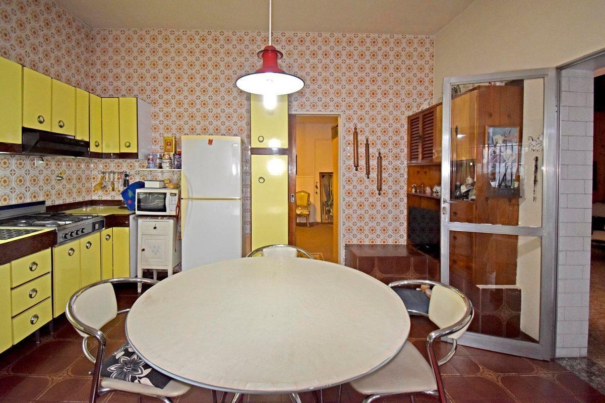 Foto de VENTA CASA MULTIFAMILIAR EN ALBARIÑO 2162 CABA, imagen 5