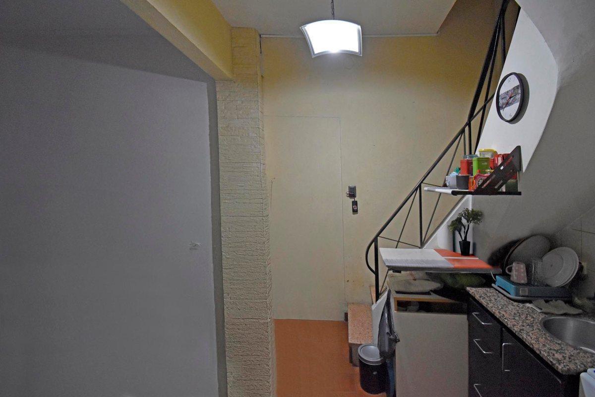 Foto de VENTA CASA MULTIFAMILIAR EN ALBARIÑO 2162 CABA, imagen 2