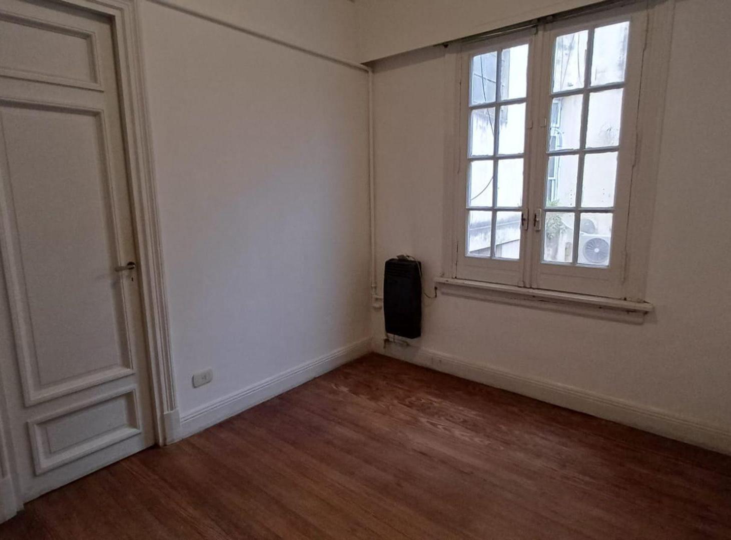 Foto de DOS AMBIENTES Y ESCRITORIO . SAN TELMO, imagen 3