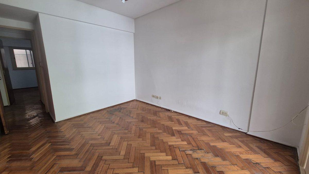 Foto de Venta 4 ambientes Recoleta Cochera y Dependencia, imagen 3