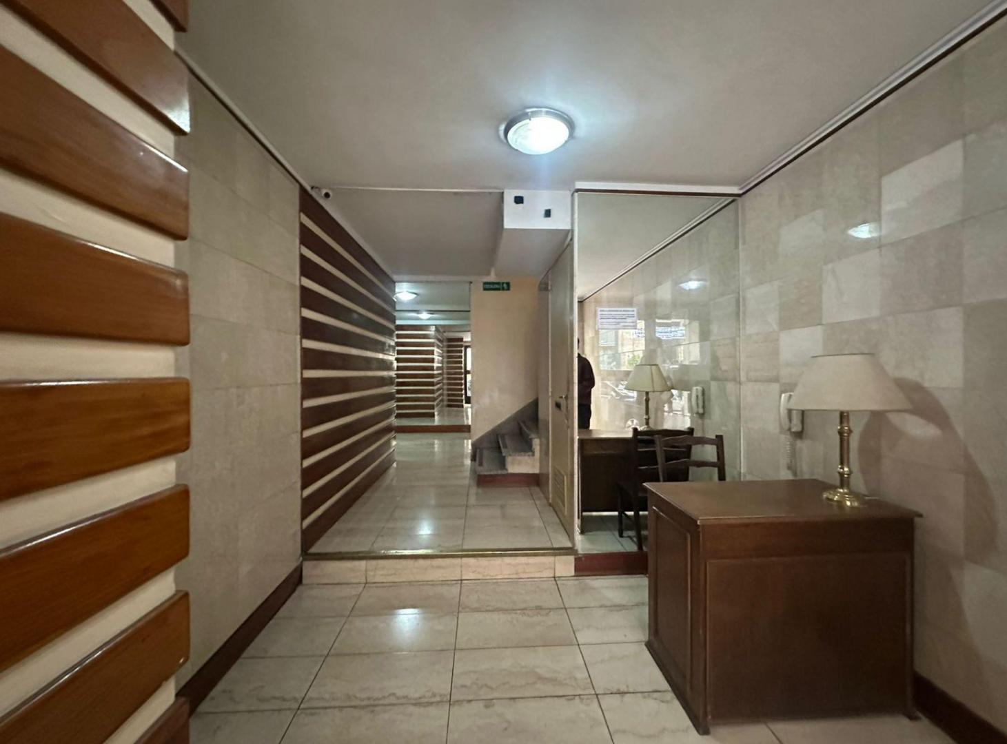 Foto de VENTA 2 AMB. EXCELENTE UBICACION, imagen 2