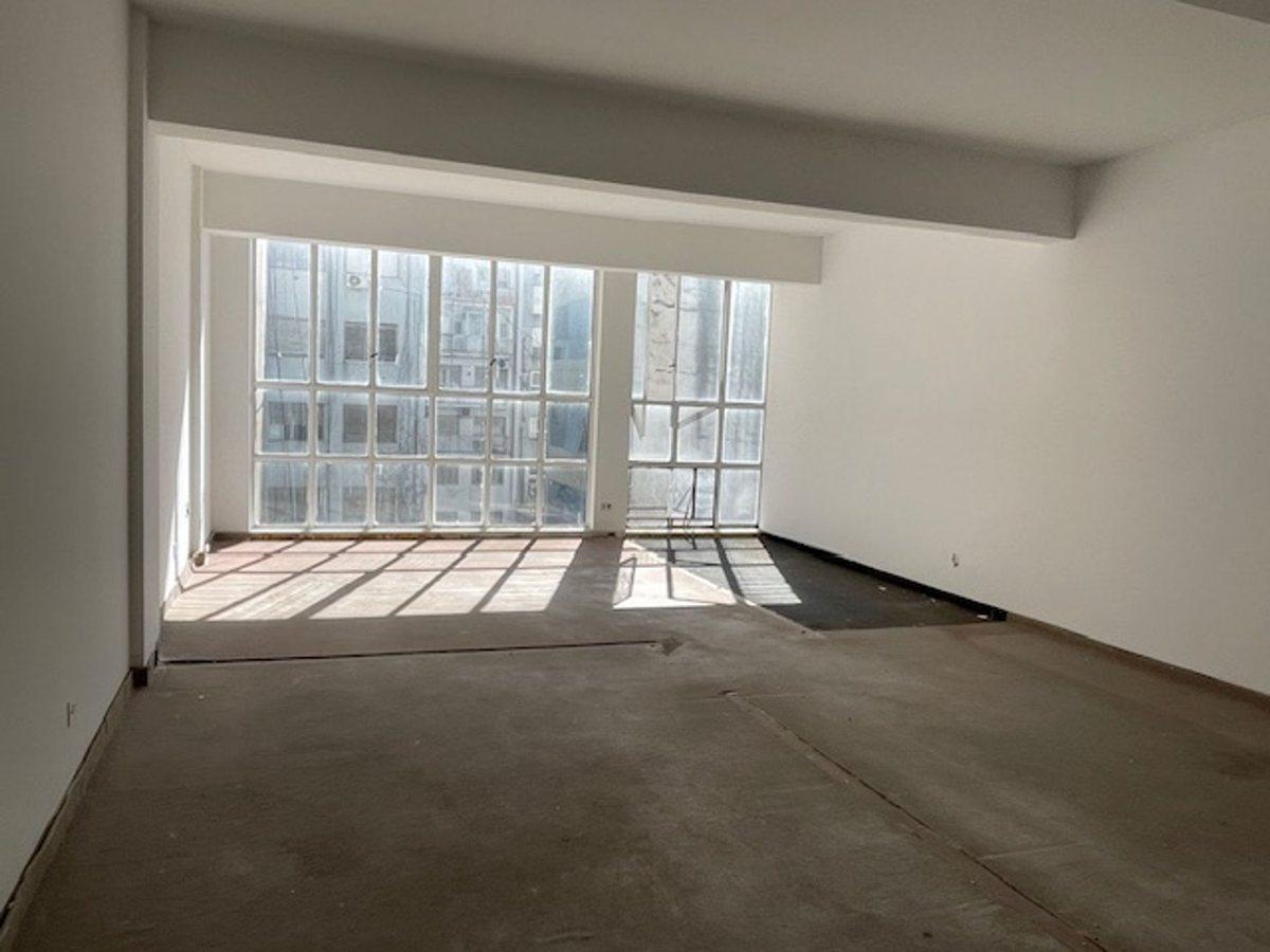 Foto de Venta Amplia Oficina en Lavalle 1600 San Nicolas, imagen 3