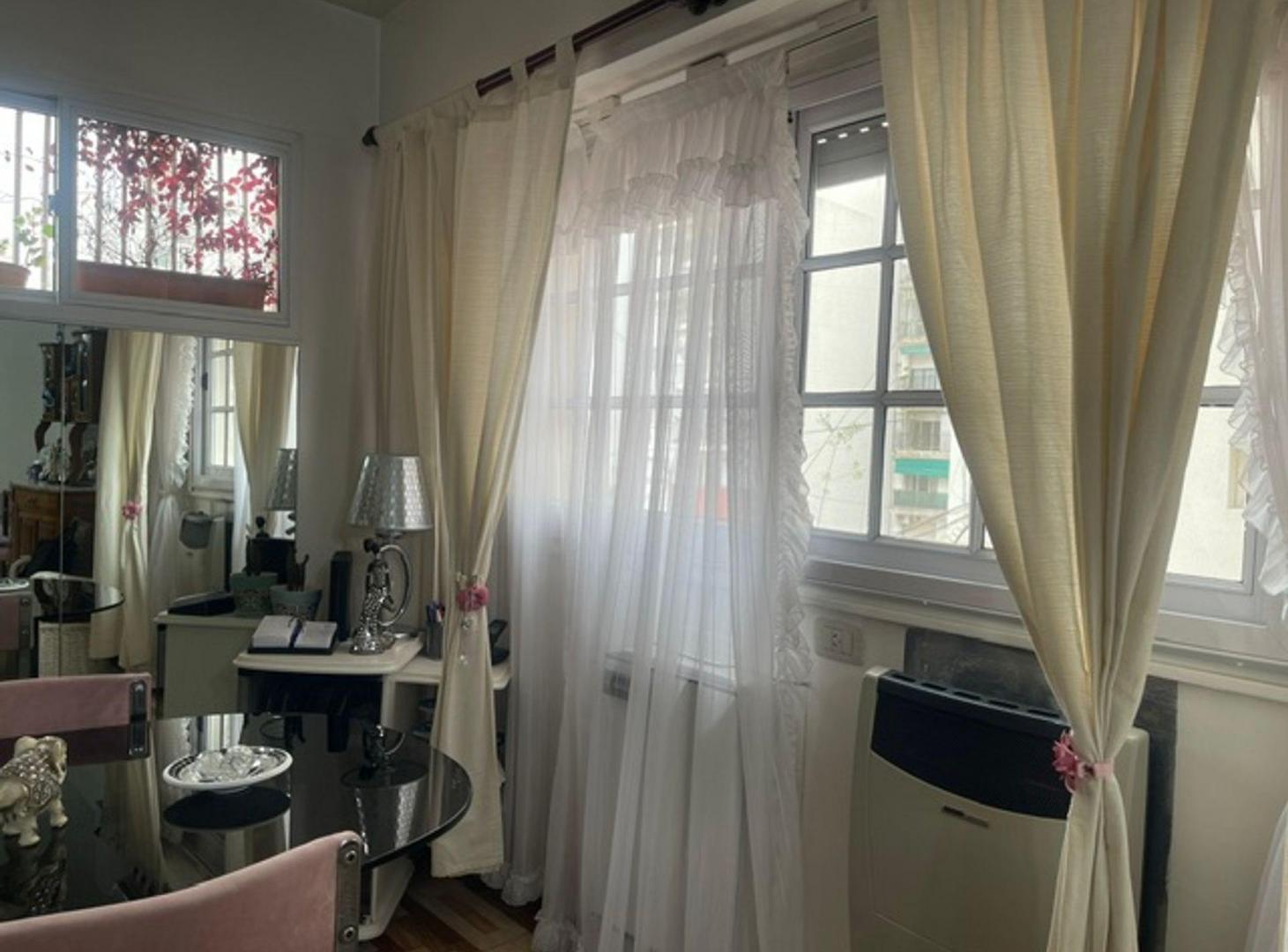 Foto de Venta Excelente 2 Ambtes .M.T. de Alvear 2100, imagen 5