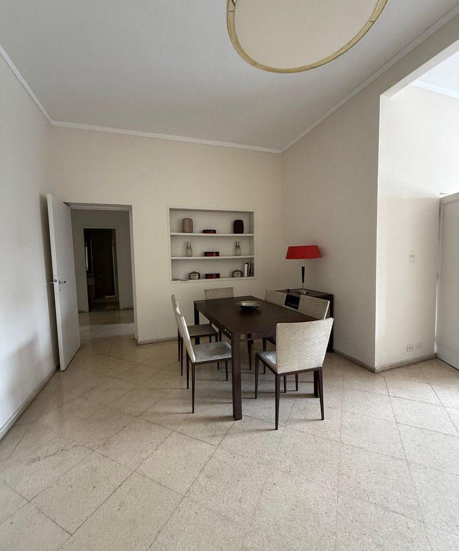 Foto de VENTA EXC Y LUMINOSO DEPTO 4 AMB EN RECOLETA, imagen 4