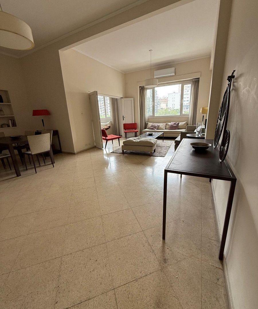 Foto de VENTA EXC Y LUMINOSO DEPTO 4 AMB EN RECOLETA, imagen 3