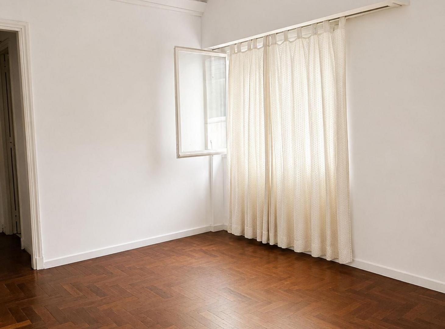 Foto de Venta. 2 ambientes Belgrano. Bajas expensas, imagen 1