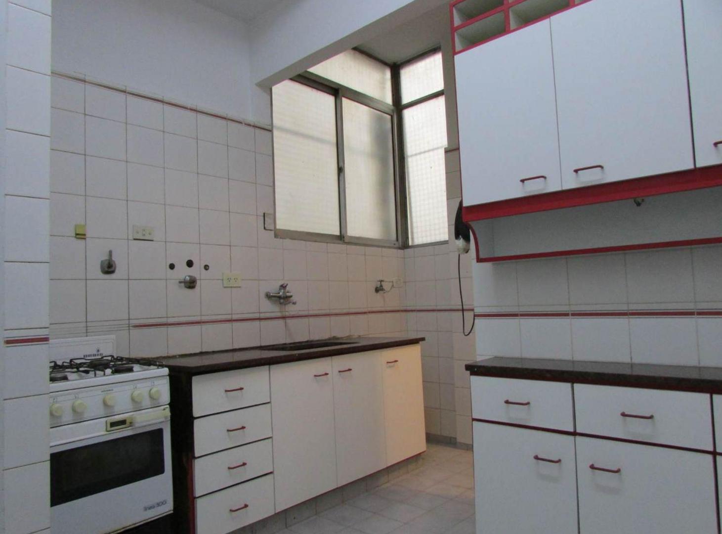 Foto de VENTA DEPARTAMENTO 3 AMBIENTES BARRIO NORTE, imagen 4