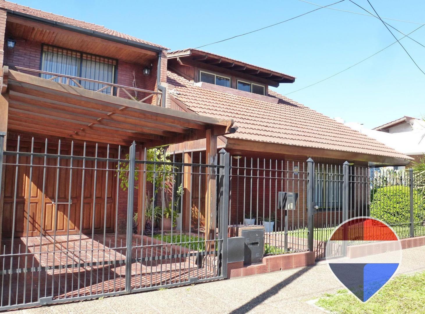 Foto de CASA Chalet 6 amb GARAGE 3 vehiculos PILETA Quinch, imagen 4