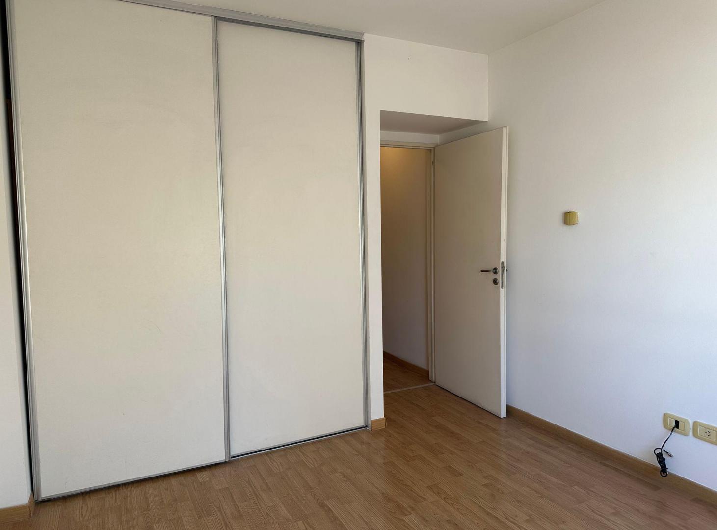 Foto de Venta 2 Amb con Terraza Propia y sol todo el día, imagen 3