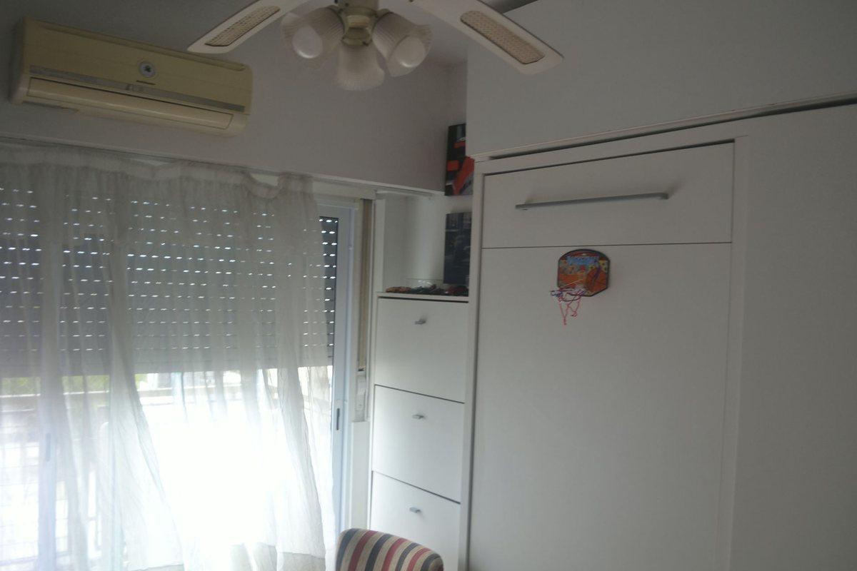 Foto de Piso alto de vista abierta 2 amb y balcon corrido, imagen 4