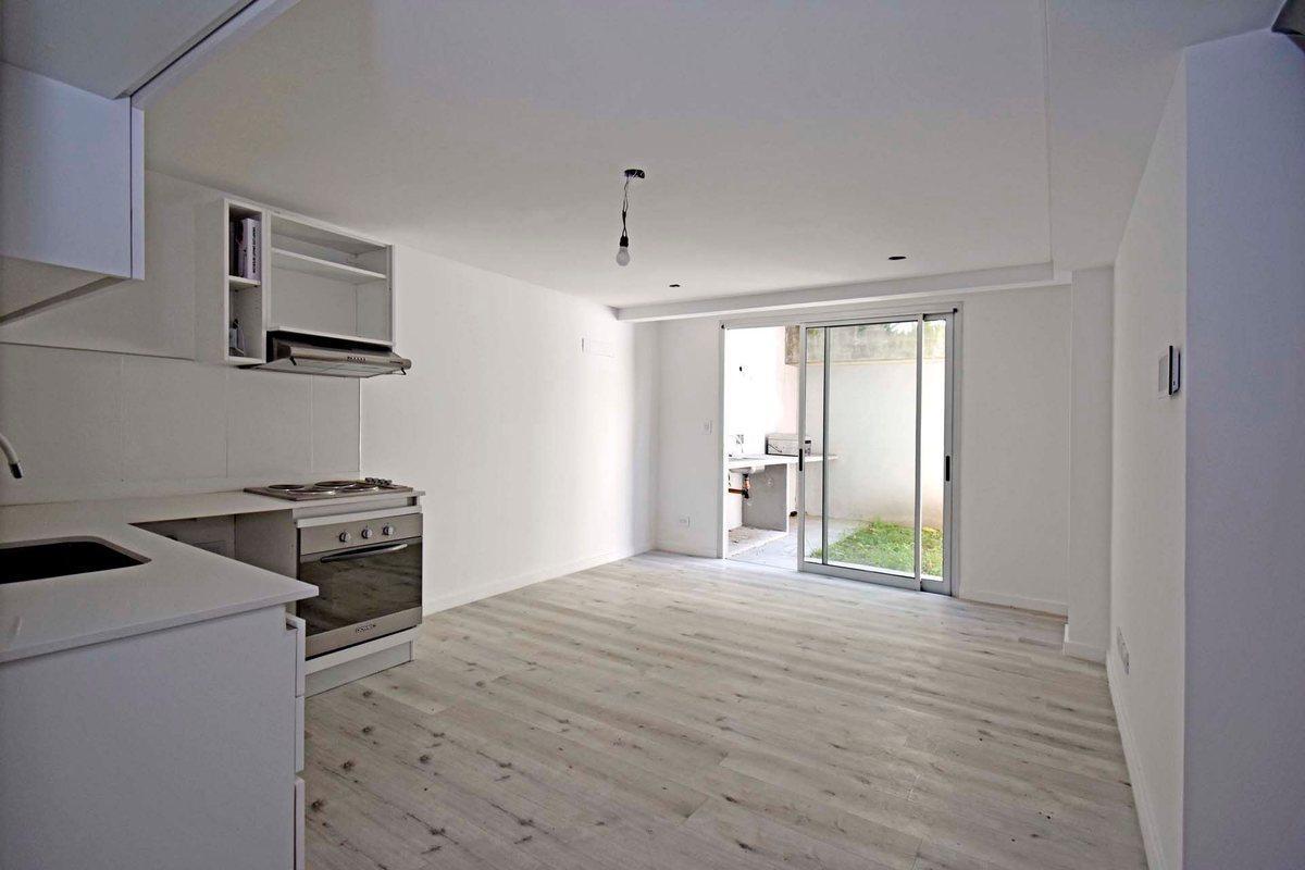 Foto de Alquiler duplex con jardin propio y cochera, imagen 3