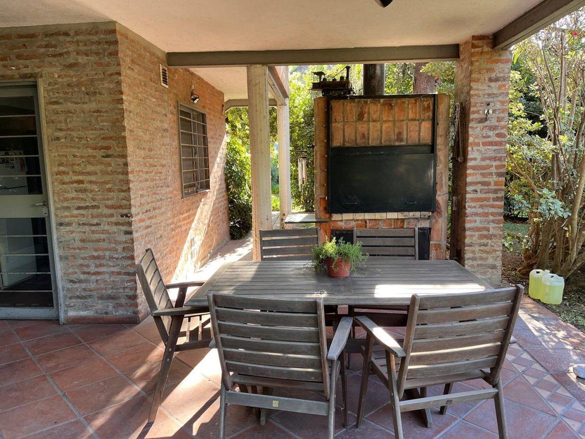 Foto de Venta de Casa 4 Ambientes en Bo Los Troncos Pilar, imagen 1