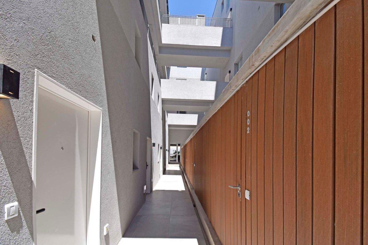 Foto de Alquiler duplex con jardin propio y cochera, imagen 2