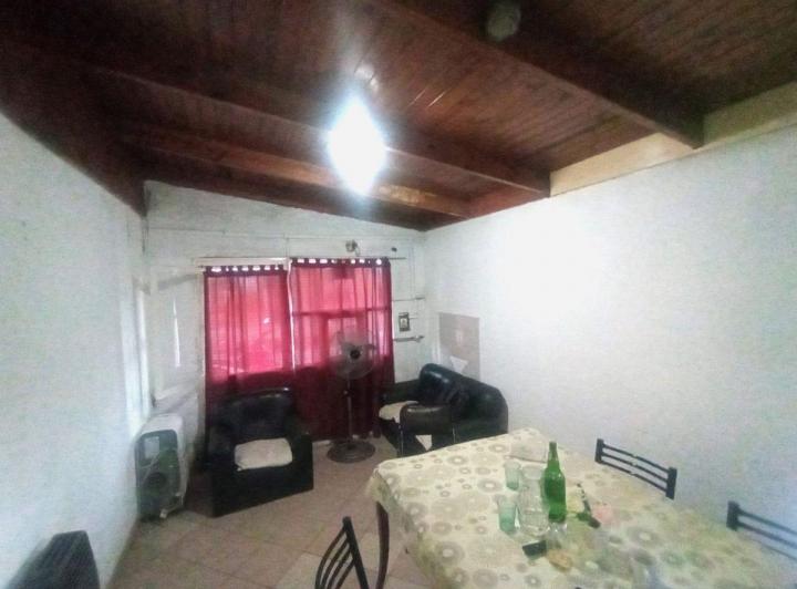 CASA VENTA 2 DORMITORIOS VGG 4
