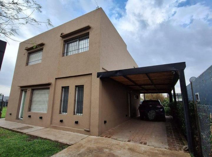 CASA ALQUILER PERMANENTE O TEMPORARIO EN ROLDÁN 2