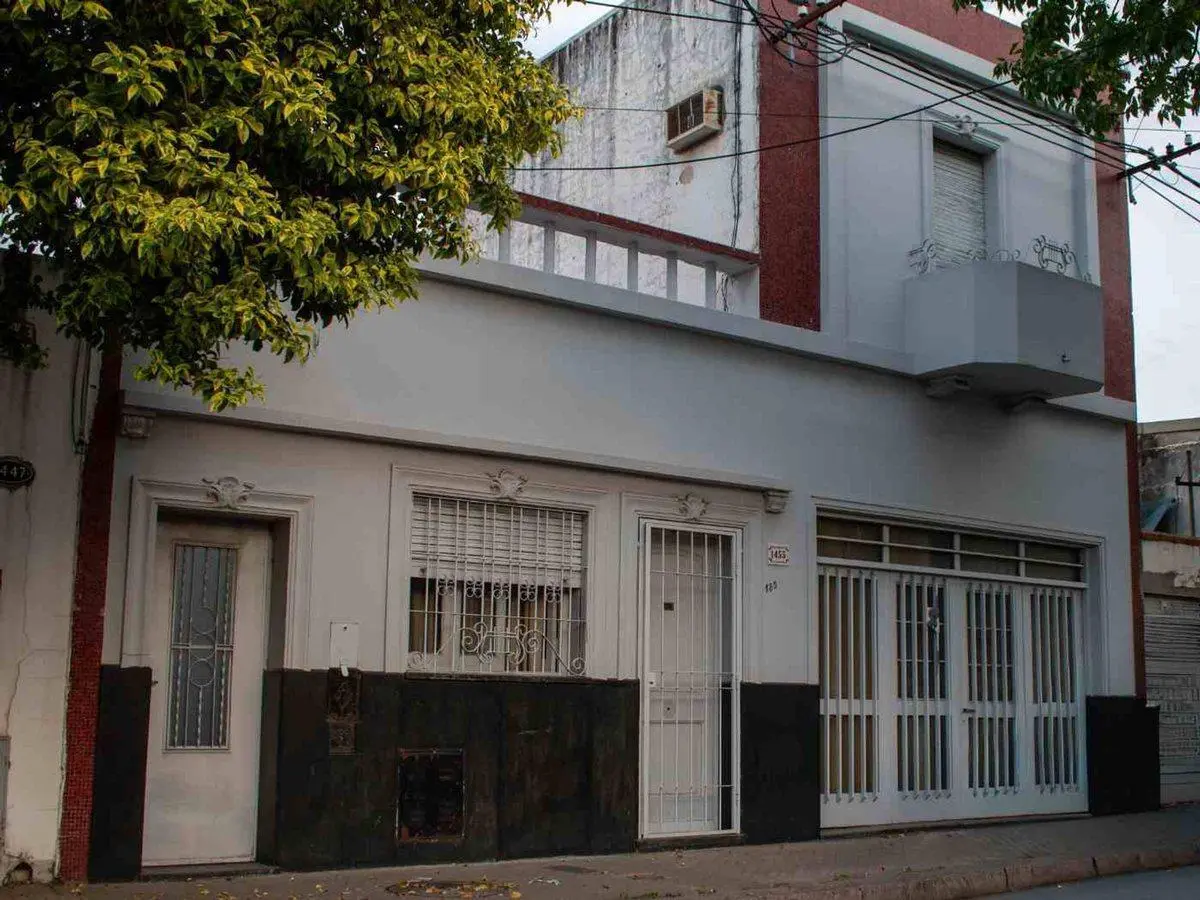 CASA EN VENTA AZCUENAGA 4