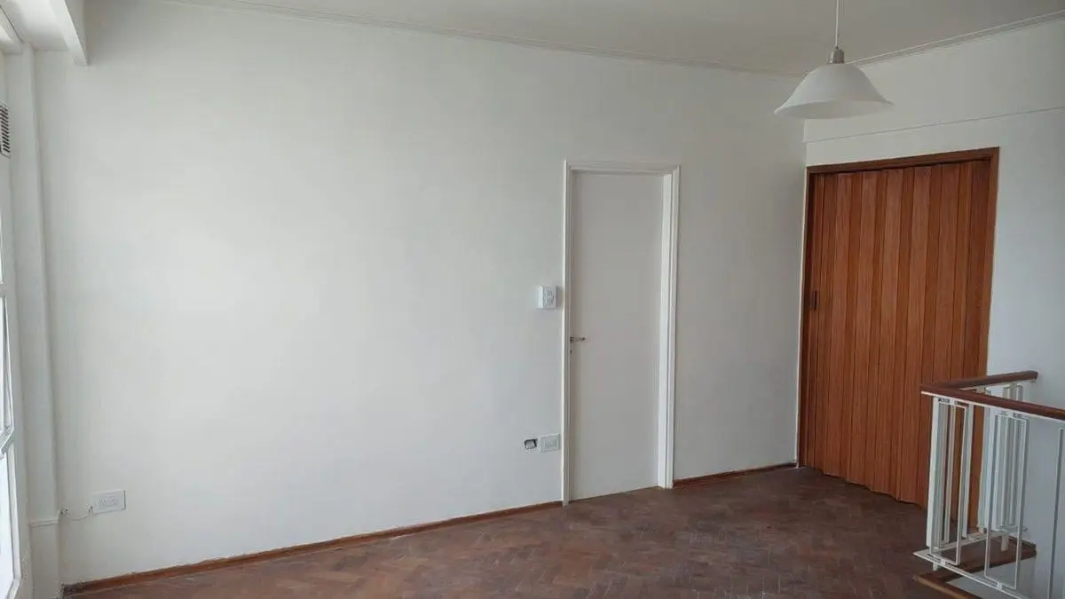 VENTA DEPARTAMENTO DOS DORMITORIOS ZONA CENTRO 3
