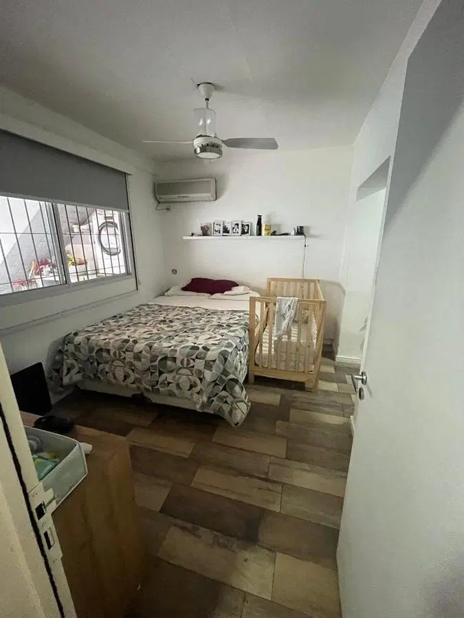 CASA VENTA DOS DORMITORIOS CINCO ESQUINAS 1
