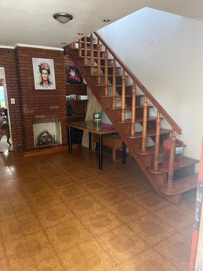 Foto de CASA EN VENTA ZONA RESIDENCIAL BLAS PARERA 586, imagen 2