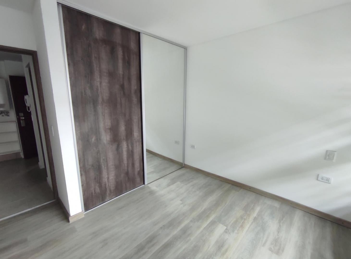 VENTA DEPARTAMENTO 1 DORMITORIO - CENTRO