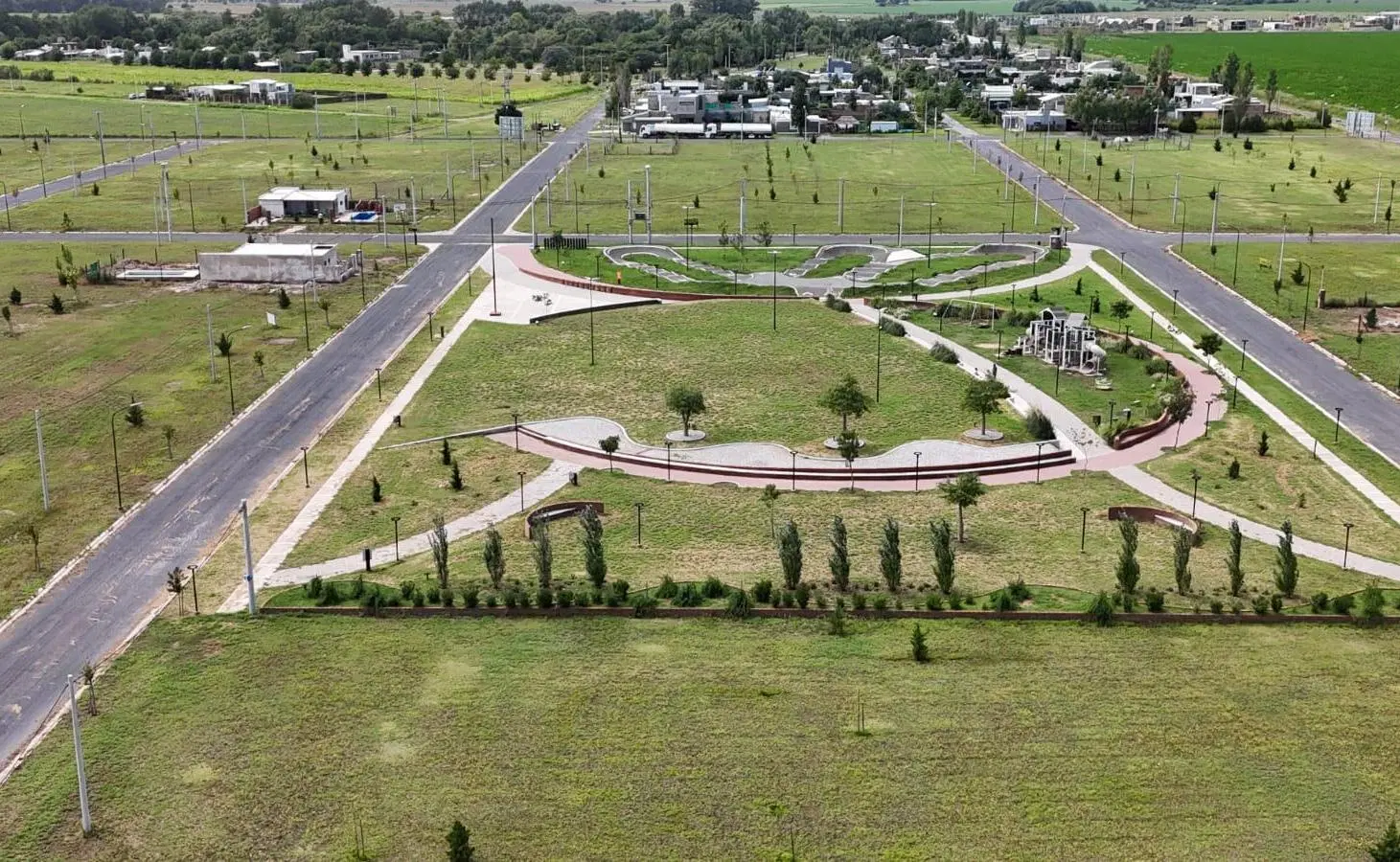 Terreno en Villa Amelia 5