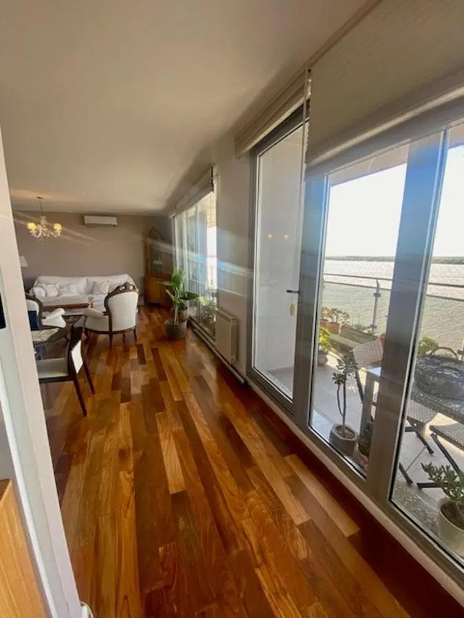 DEPARTAMENTO VENTA 3 DORMITORIOS VISTA AL RIO 2